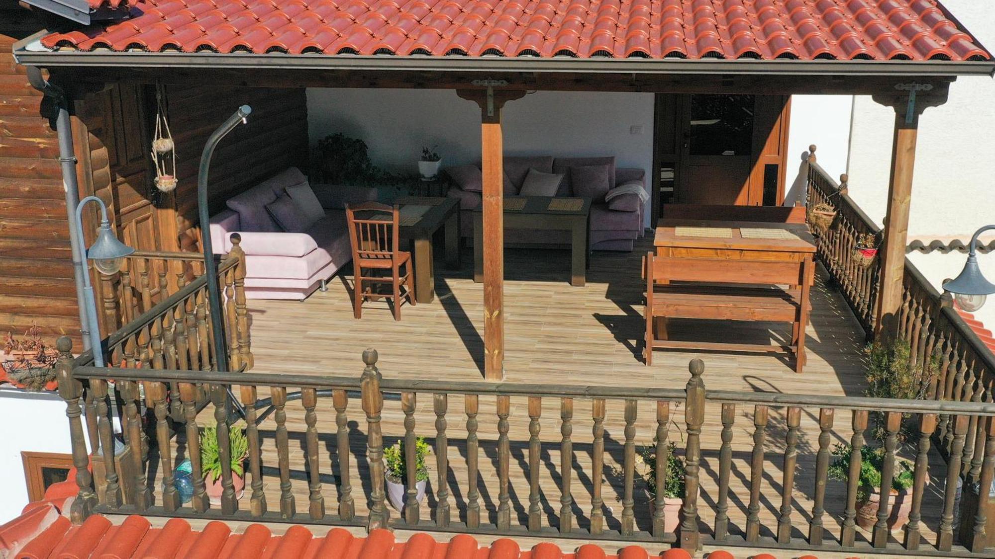 Dd Villa Berat Luaran gambar